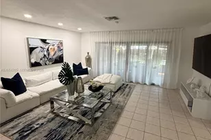 308 NW 19th St, Homestead, FL 33030 - Photo 3