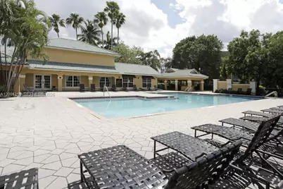 [Address not provided], Pompano Beach, FL 33069 - Photo 5