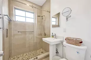 736 Lenox Ave., Miami Beach, FL 33139 - Photo 27