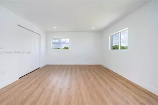 9361 SW 27th St, Miami, FL 33165 - Photo 19