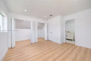 9361 SW 27th St, Miami, FL 33165 - Photo 13