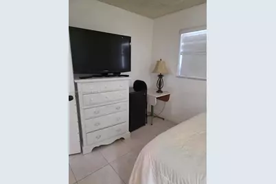 3051 E Sunrise Lakes Dr #211, Sunrise, FL 33322 - Photo 5