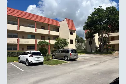 3051 E Sunrise Lakes Dr #211, Sunrise, FL 33322 - Photo 3