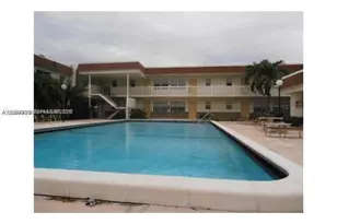 4163 SW 67th Ave, Davie, FL 33314 - Photo 15