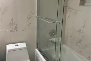 329 SE 3rd St, Hallandale Beach, FL 33009 - Photo 13