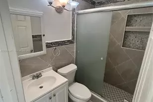 1843 NW 107th St, Miami, FL 33167 - Photo 17