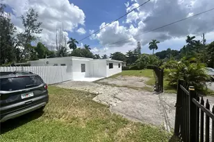 1843 NW 107th St, Miami, FL 33167 - Photo 5