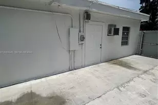 1843 NW 107th St, Miami, FL 33167 - Photo 37