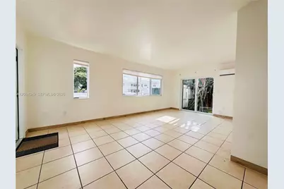 501 NE 82nd Ter #4, Miami, FL 33138 - Photo 3