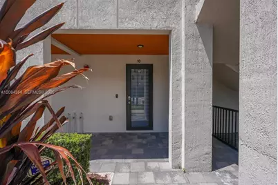 10455 NW 82nd St #10, Doral, FL 33178 - Photo 3