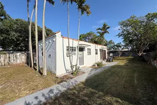 2212 Grant St, Hollywood, FL 33020 - Photo 17
