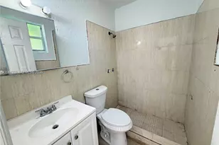 2212 Grant St, Hollywood, FL 33020 - Photo 13