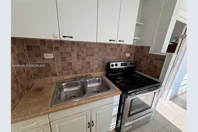 2212 Grant St #2, Hollywood, FL 33020 - Photo 5