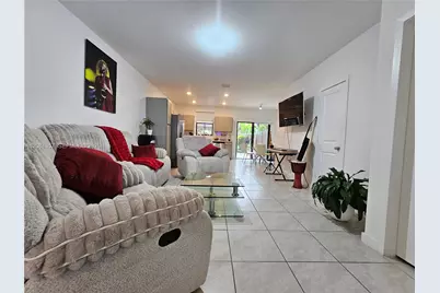 300 NE 12th St, Florida City, FL 33034 - Photo 7