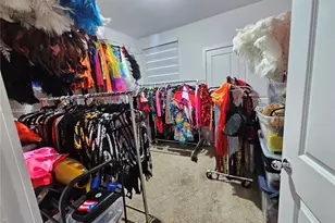 300 NE 12th St, Florida City, FL 33034 - Photo 11