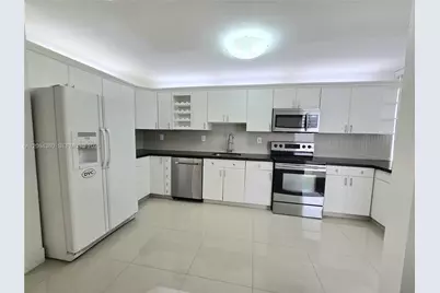 18051 Biscayne Blvd #1204, Aventura, FL 33160 - Photo 7