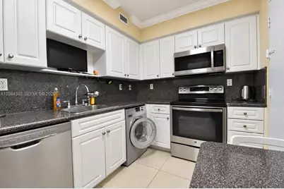 2501 S Ocean Dr #323, Hollywood, FL 33019 - Photo 9