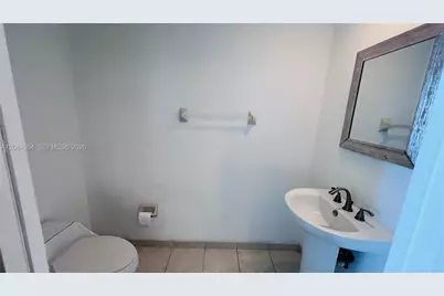 15051 Royal Oaks Ln #2302, North Miami, FL 33181 - Photo 7