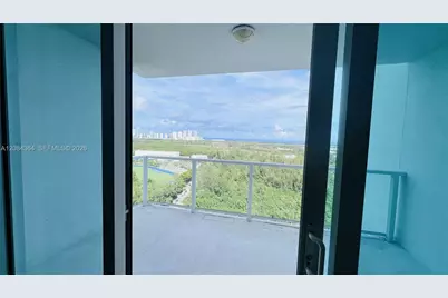 15051 Royal Oaks Ln #2302, North Miami, FL 33181 - Photo 15