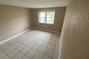 4154 NW 79th Ave, Doral, FL 33166 - Photo 21