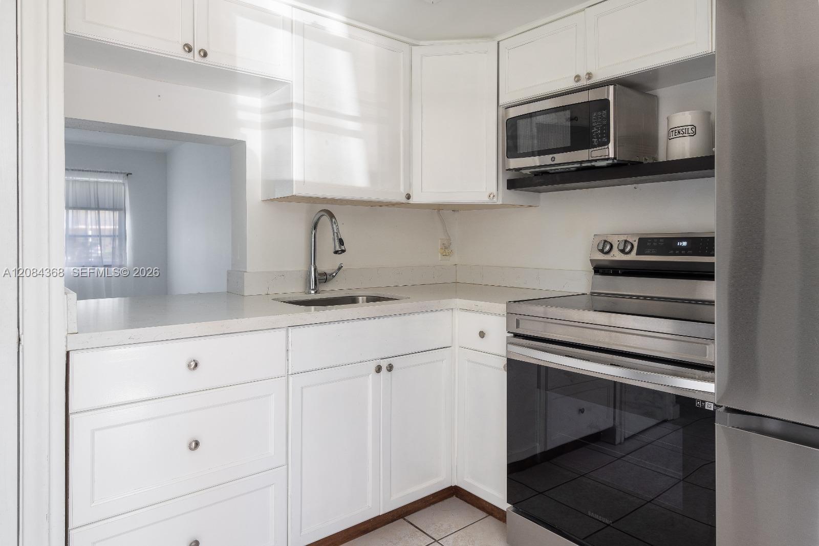 2810 NE 201st Terrace #G105 - 2810 NE 201st Terrace #G105, Aventura, FL 33180 Luxury Property | Jose Angel Pina