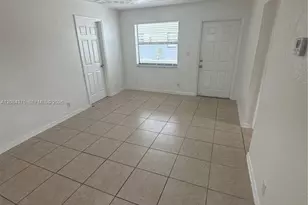 4120 SW 19th St, West Park, FL 33023 - Photo 13