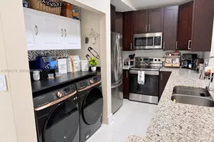 5260 NW 184th Ln, Miami Gardens, FL 33055 - Photo 5