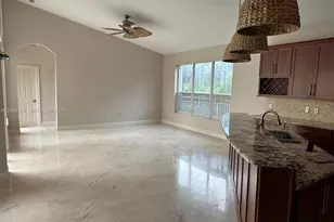 18580 SW 44th St, Miramar, FL 33029 - Photo 5