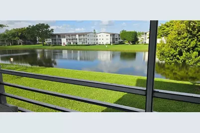 523 Fanshaw M #523, Boca Raton, FL 33434 - Photo 1
