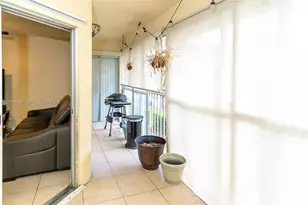 2220 SE 27th Dr, Homestead, FL 33035 - Photo 9