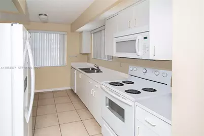 2220 SE 27th Dr #205-B, Homestead, FL 33035 - Photo 7