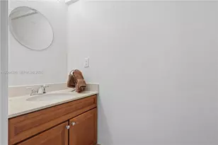 479 NE 1st St, Pompano Beach, FL 33060 - Photo 13