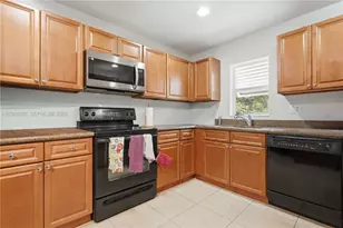 479 NE 1st St, Pompano Beach, FL 33060 - Photo 5