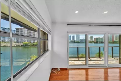 4000 NE 168th St #PH1A, North Miami Beach, FL 33160 - Photo 15