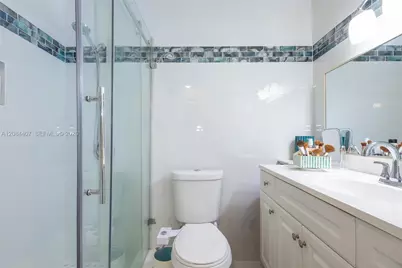 6100 NW 44th St #405, Lauderhill, FL 33319 - Photo 25