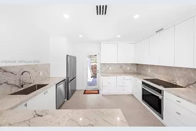 936 SW 19th St, Fort Lauderdale, FL 33315 - Photo 13