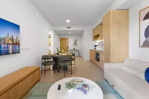 11 NE 6th St, Miami, FL 33132 - Photo 13