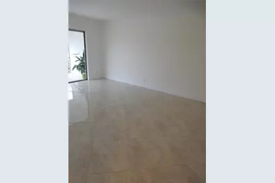 5051 W Oakland Park Blvd #302, Lauderdale Lakes, FL 33313 - Photo 19