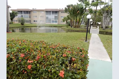 5051 W Oakland Park Blvd #302, Lauderdale Lakes, FL 33313 - Photo 35