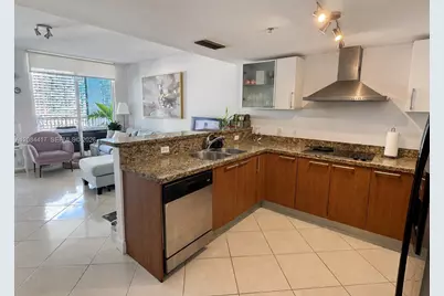 170 SE 14th St #2007, Miami, FL 33131 - Photo 7