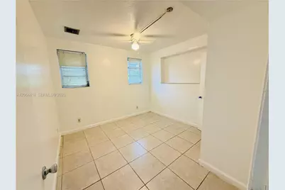 5737 Grant St #2, Hollywood, FL 33021 - Photo 11