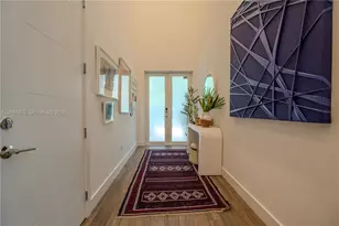 3167 Gifford Ln, Miami, FL 33133 - Photo 3