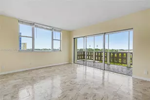 4330 Hillcrest Dr, Hollywood, FL 33021 - Photo 7