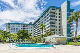 4330 Hillcrest Dr, Hollywood, FL 33021 - Photo 1