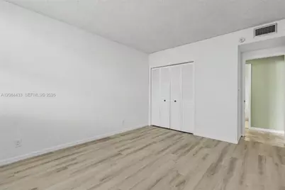 4330 Hillcrest Dr #520, Hollywood, FL 33021 - Photo 29