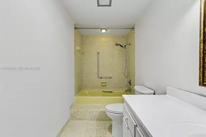 4330 Hillcrest Dr #520, Hollywood, FL 33021 - Photo 25