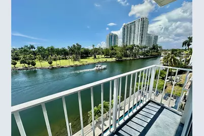 1740 NW N River Dr #516, Miami, FL 33125 - Photo 9