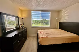 1740 NW N River Dr, Miami, FL 33125 - Photo 21