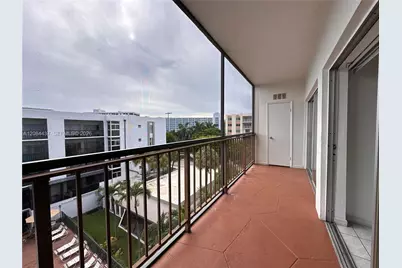 201 178th Dr #527, Sunny Isles Beach, FL 33160 - Photo 21