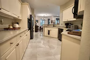 2706 Kinsington Cir, Weston, FL 33332 - Photo 11